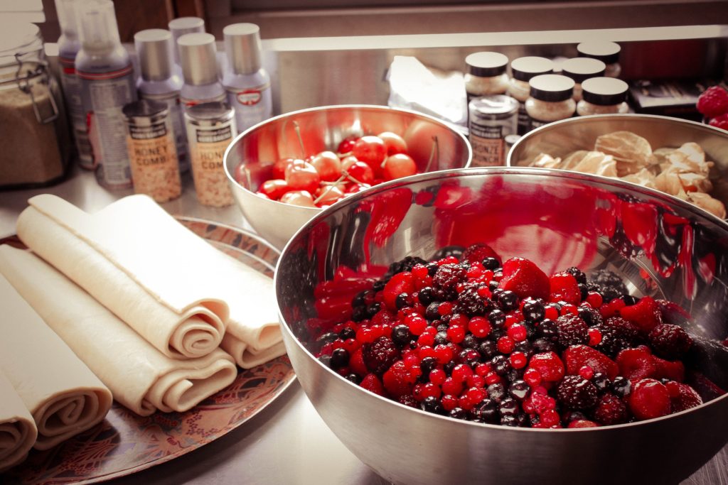 Top 20 Kitchen Essentials for a Beginner Chef Marcus Sherman